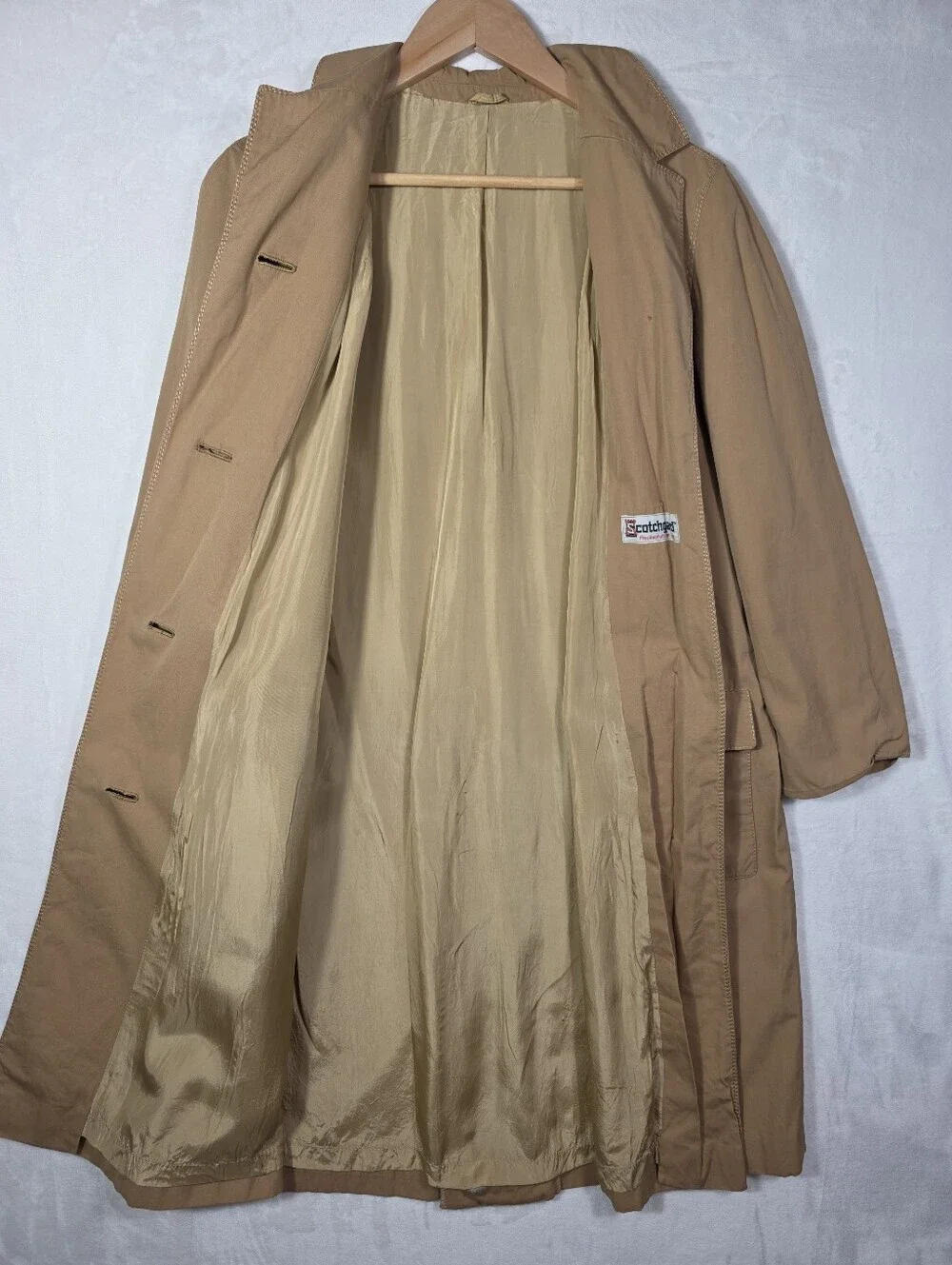 Women's Vintage Trench Coat XL Tan Military Gold Crest Buttons Oversized